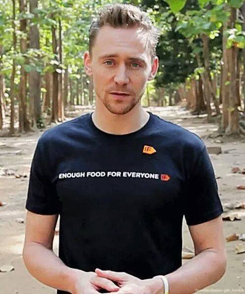 tumblr_n59feroGB41smvsago1_r1_500